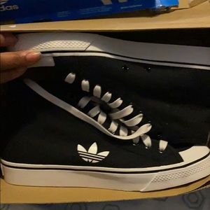 Men’s adidas size. 9 or women’s 10.5